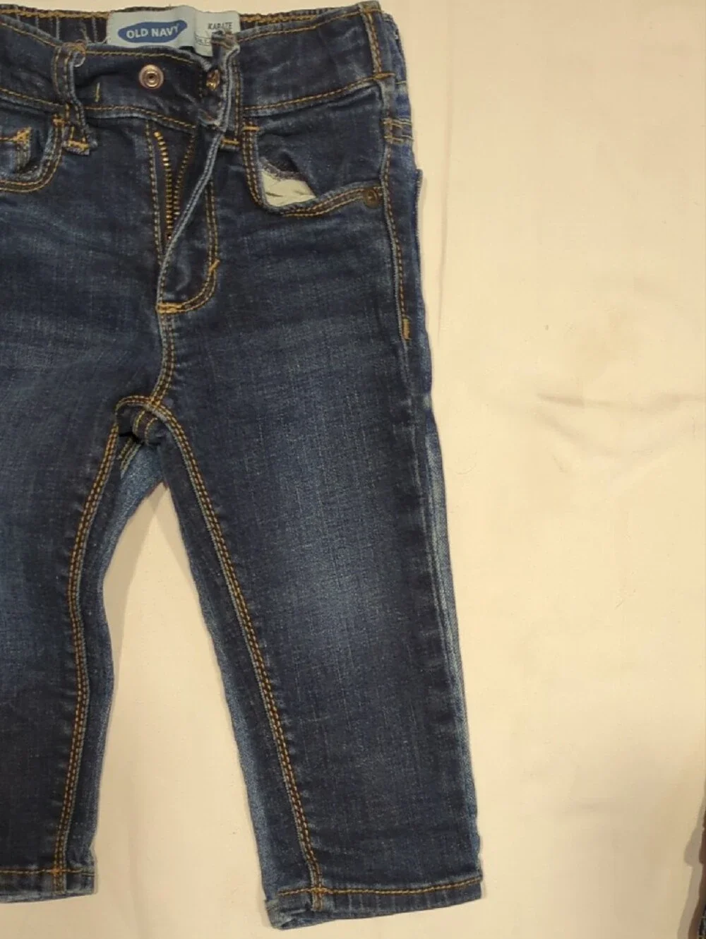 Old Navy Skinny Jeans Duo - Dark Blue and Medium Blue